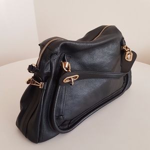 Chloe Large Black Paratay